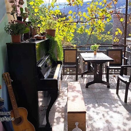 Apartment With A Nice Terrace In Old City Center Tbilisi Luaran gambar